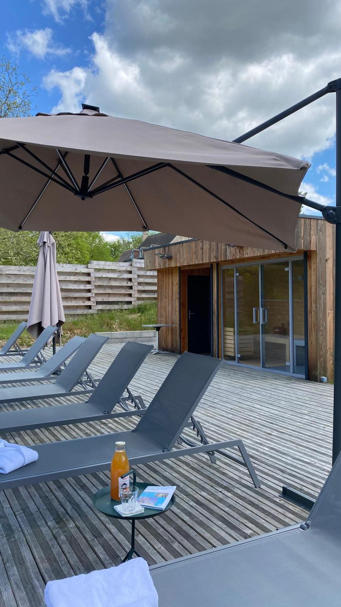 Domaine De L'Epau Eco-Resort Yvré-lʼÉvêque Eksteriør bilde